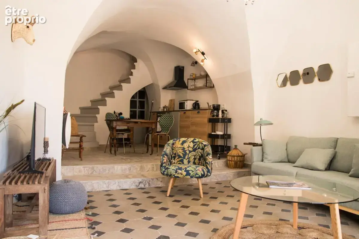 Maison de village en pierres divisée en 2 appartements prêts à louer ! - photo 2