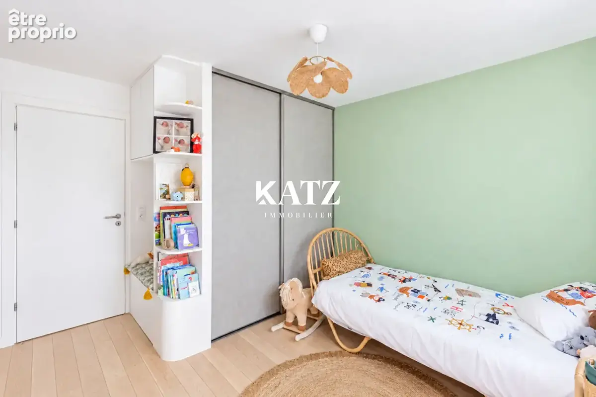 GARCHES - Appartement  5 pièces - photo 12