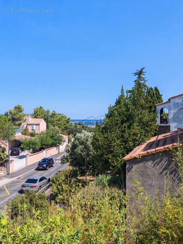 Villa 205 m2 habitables   espace principal + dépendances, aperçu mer/étang - photo 11