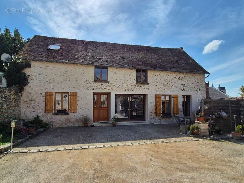 Maison à ABLIS
