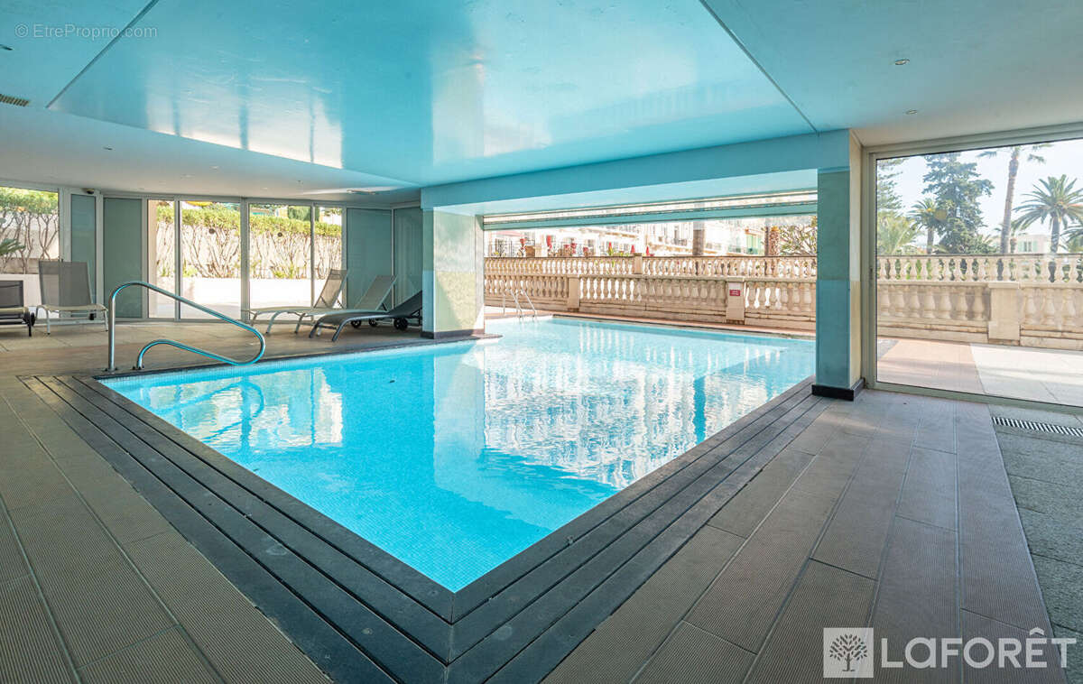 Menton  centre ville - 2 pièces 52 m2 - vue mer - photo 15