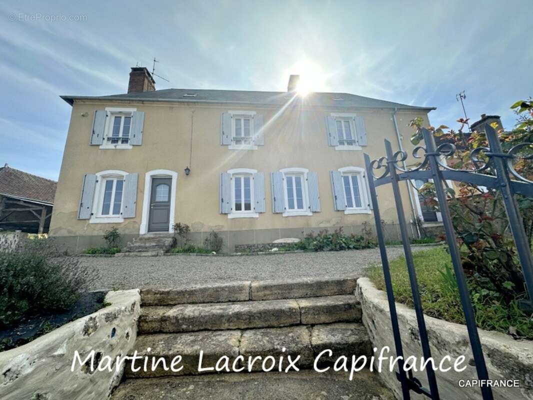 Dpt SARTHE (72), à vendre SCEAUX SUR HUISNE (72) - MAISON BOURGEOISE  P8 de 220 m² - Terrain de 1000 M² - photo 22