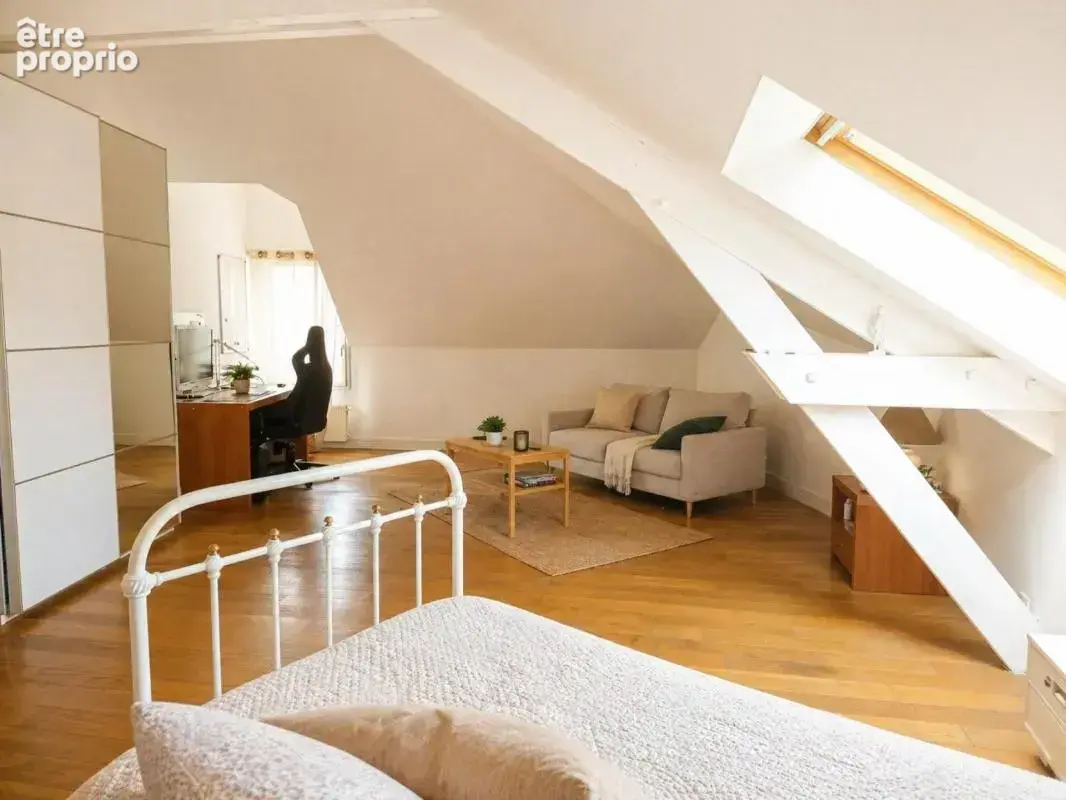 Procé maison 5 chambres + 2 bureaux + 3 stationnements - photo 7