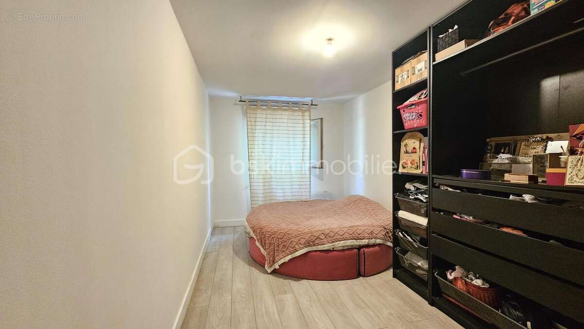 Appartement à CLICHY-SOUS-BOIS