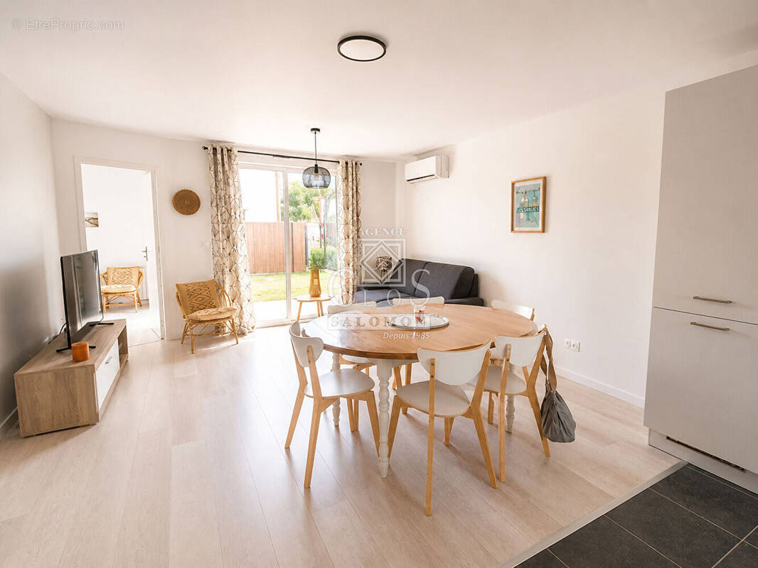Maison à LE TOUR-DU-PARC
