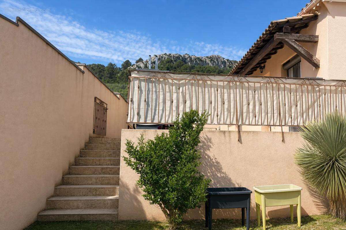 Maison à SAINT-SAVOURNIN