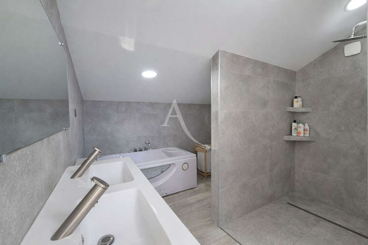 Maison à BALARUC-LES-BAINS