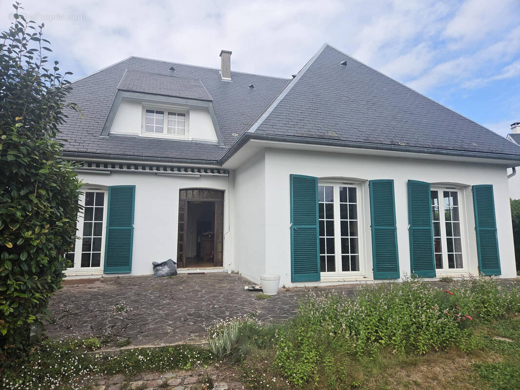 Maison à MONTIVILLIERS