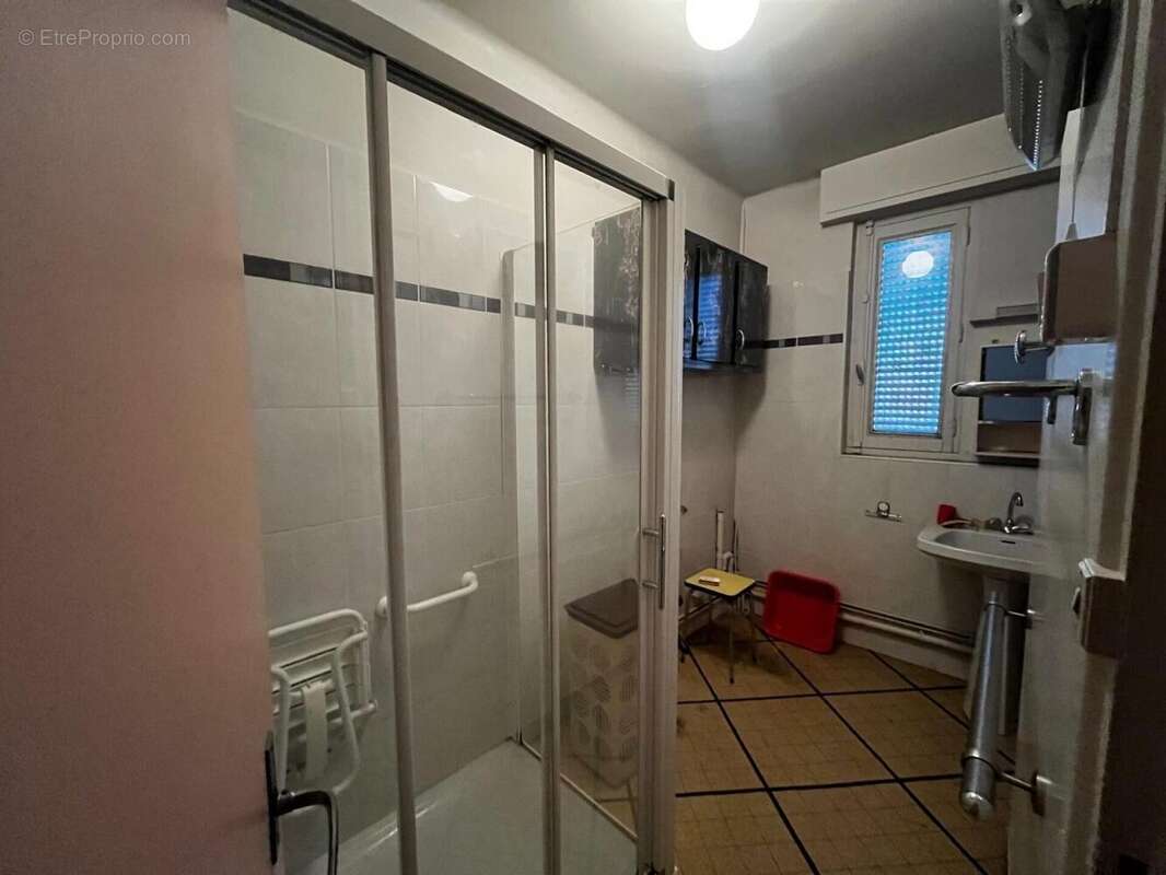 Photo 5 - Appartement à PONT-DE-CHERUY