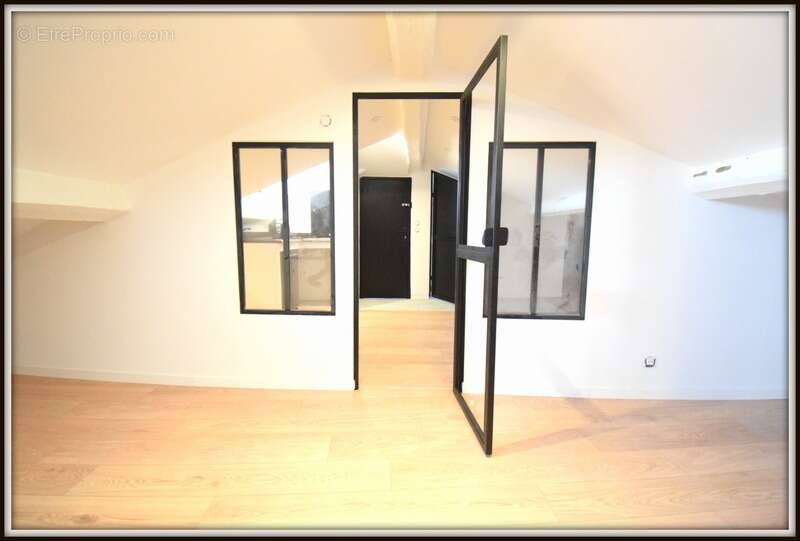 Appartement à vendre 2 pièces dernier étage - photo 2
