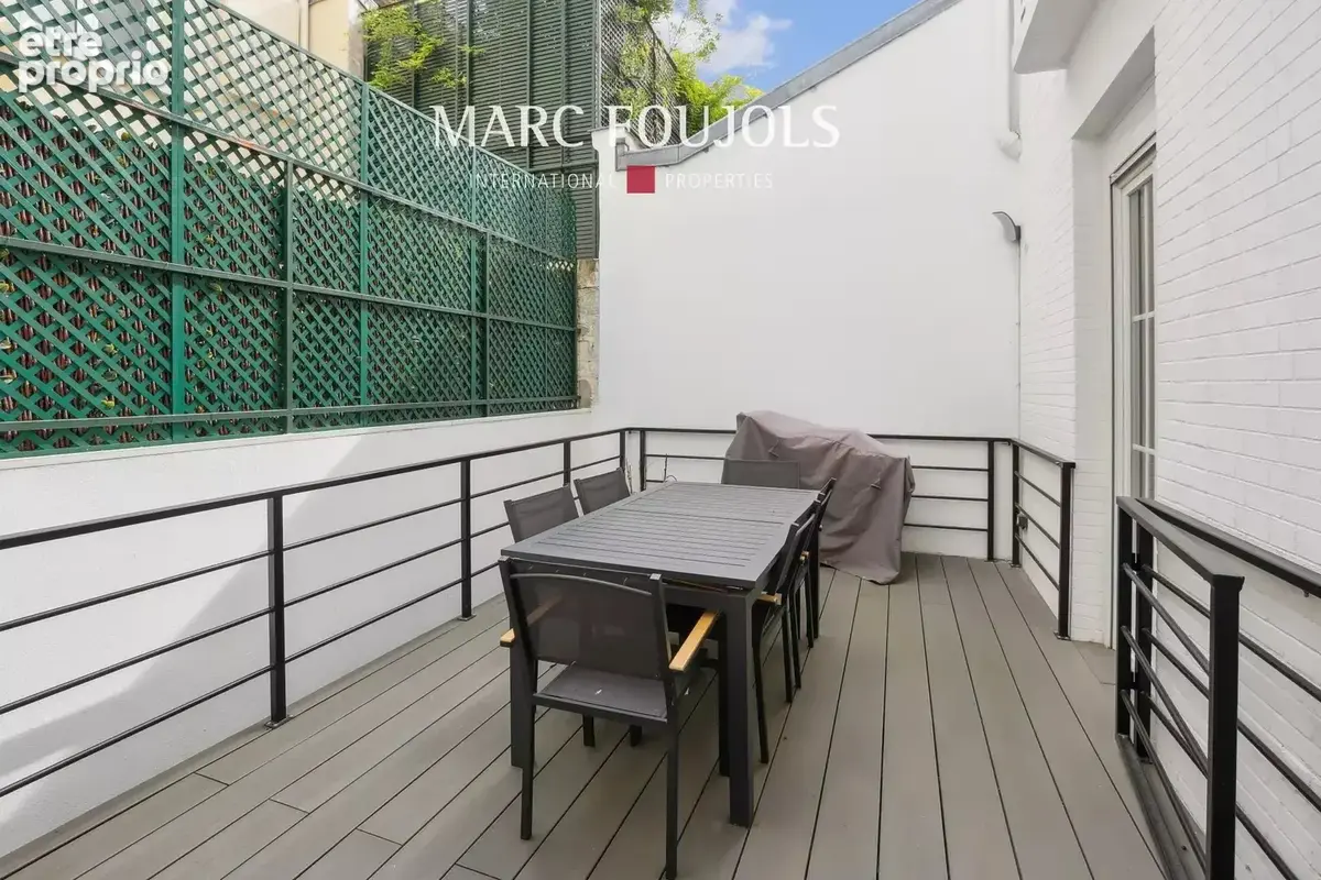 Neuilly-sur-Seine - Hôtel Particulier avec ascenseur et terrasse - quartier sablons - photo 2