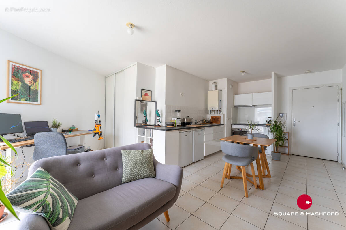Appartement à BORDEAUX