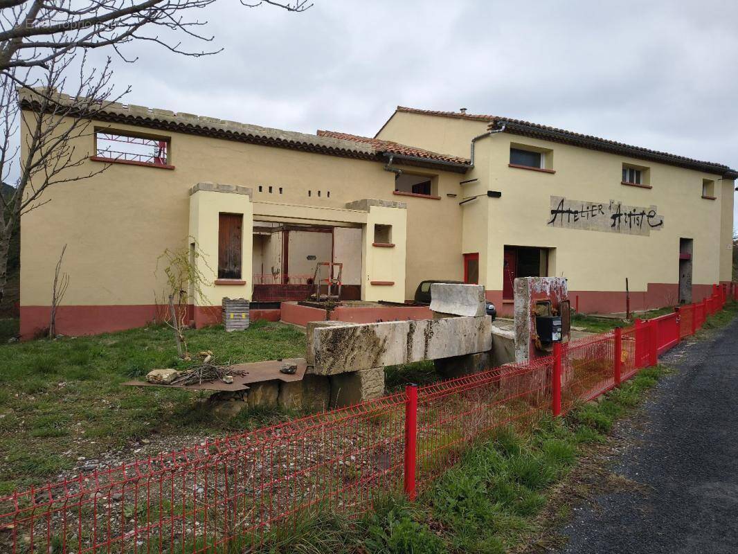 Maison à FOSSE
