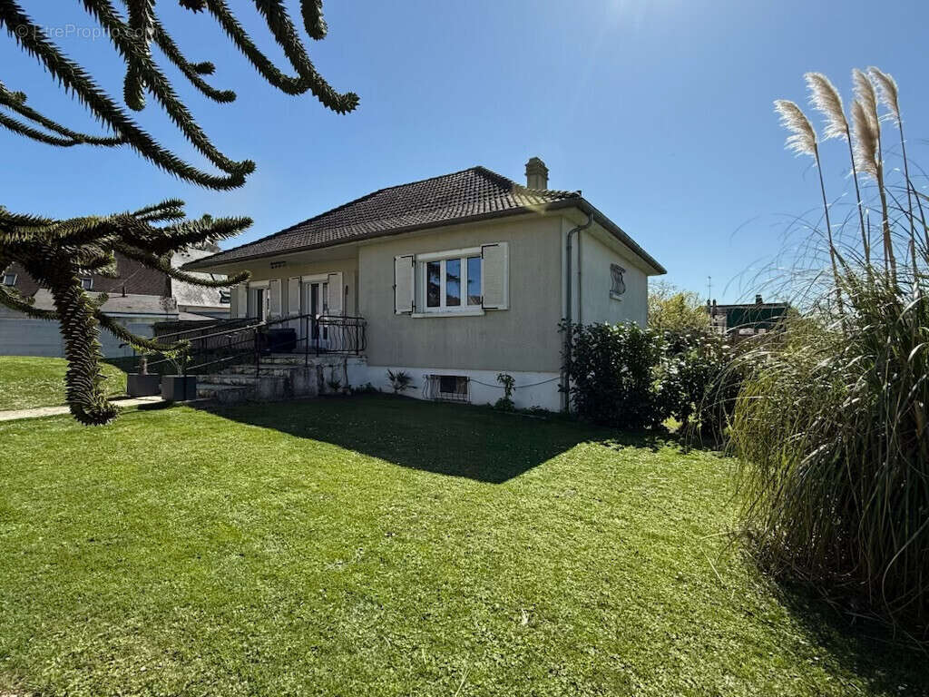 Maison à NEUVY-PAILLOUX