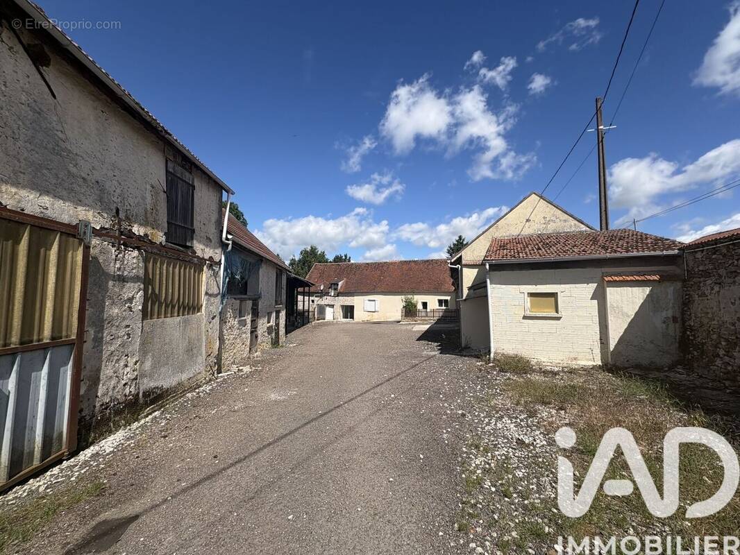 Photo 1 - Maison à VIFFORT