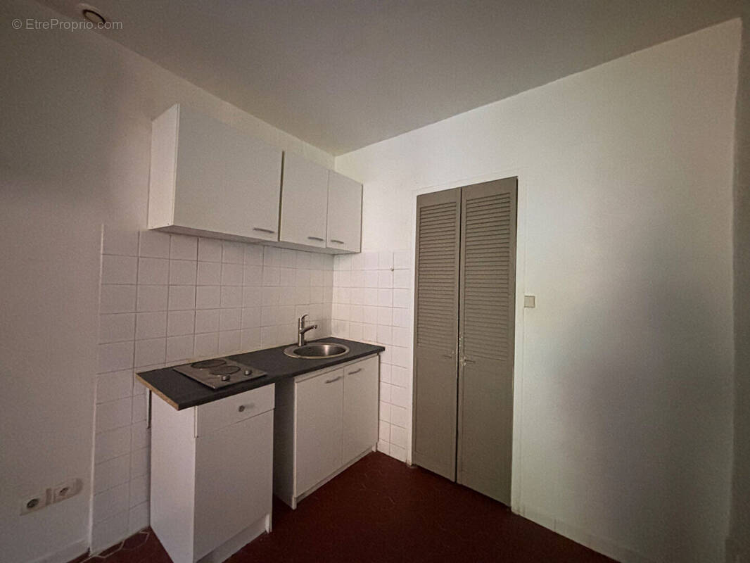 Appartement à SAINT-MAXIMIN-LA-SAINTE-BAUME