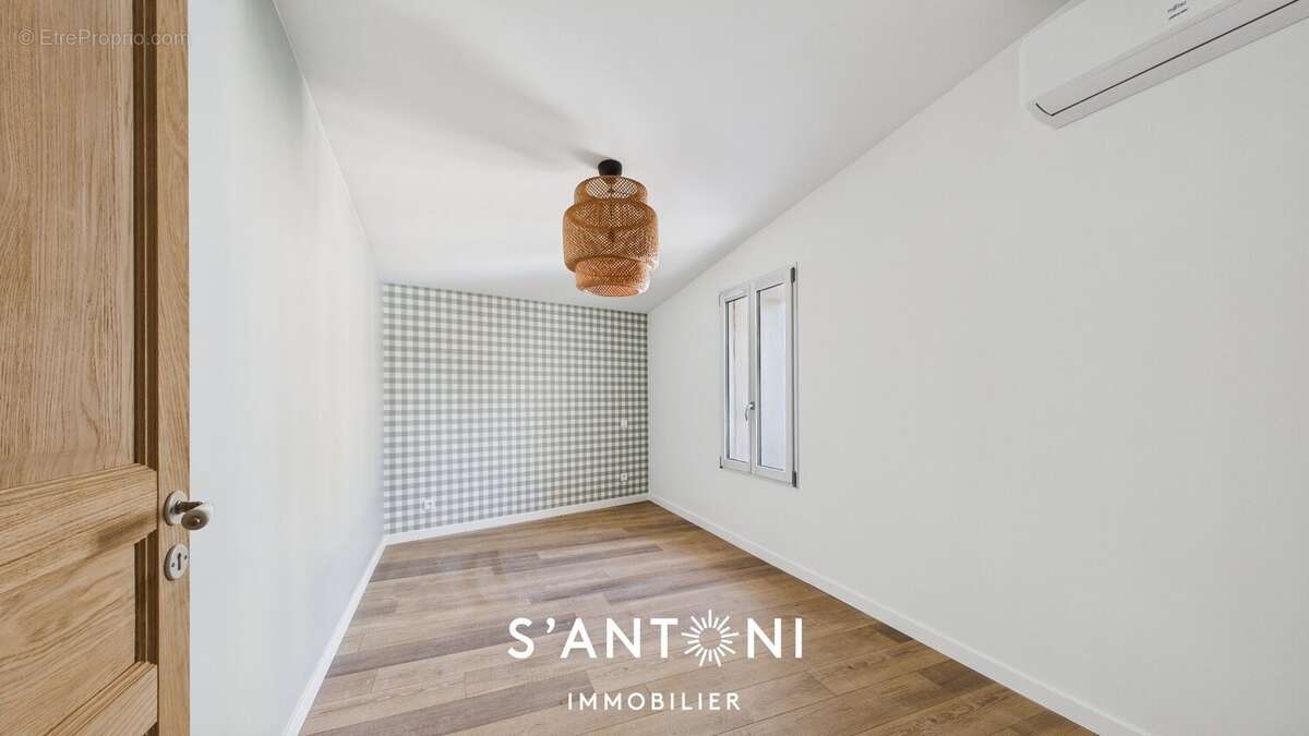 Maison à PUISSALICON