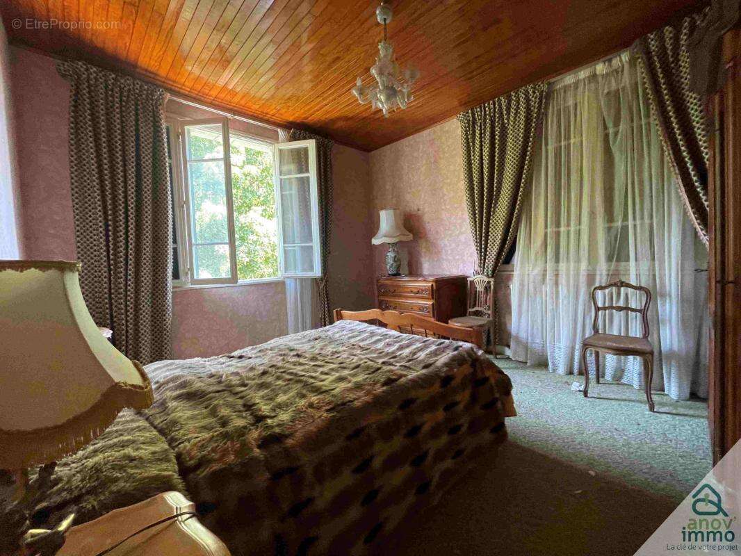 Maison à SAINT-AMANS-DES-COTS