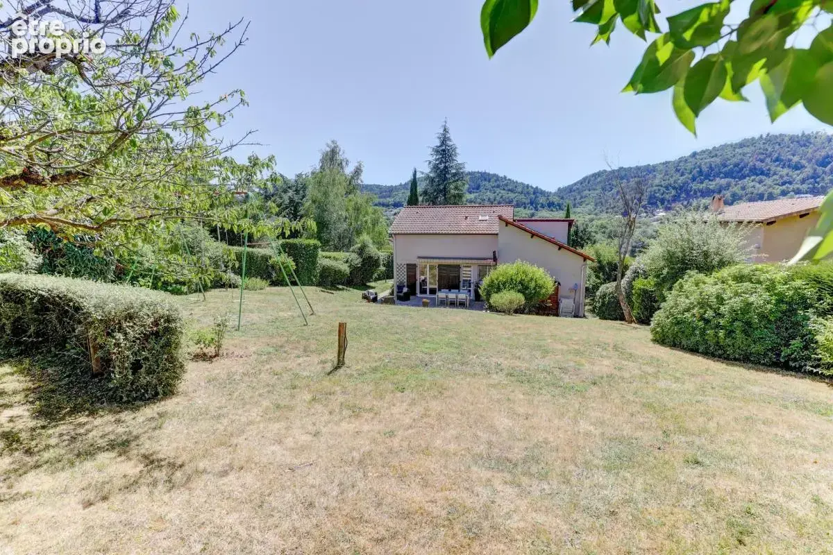 Maison familiale Ceyrat, 140 m², 6 pièces, 5 chambres, 2 terrasses, terrain 1 036 m² - photo 21