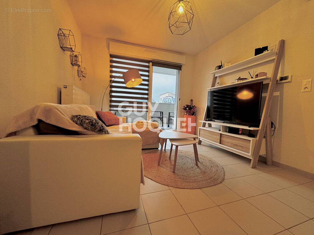 Appartement à LEXY