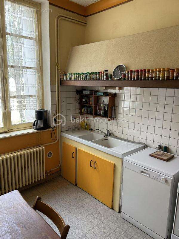 Maison à VILLEBAROU