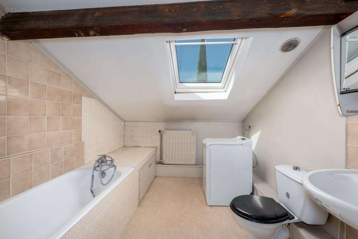Maison avec jardin de 125 m² aux portes de Paris ! - photo 17