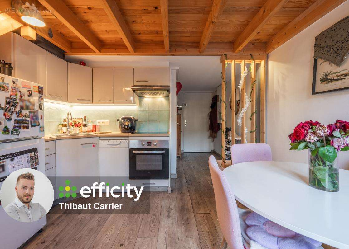 Appartement à DEMI-QUARTIER