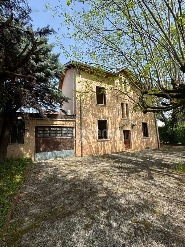 Maison à LES AVENIERES