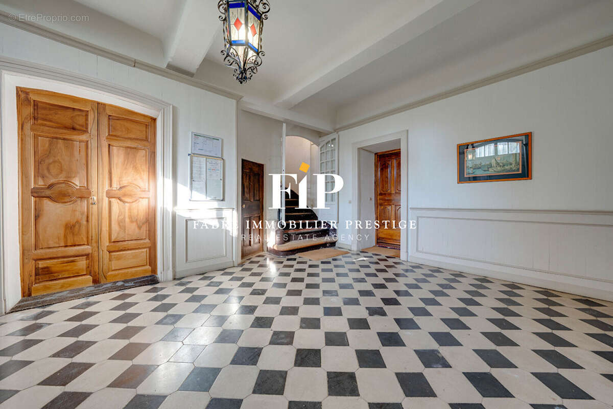 Appartement à AIX-EN-PROVENCE