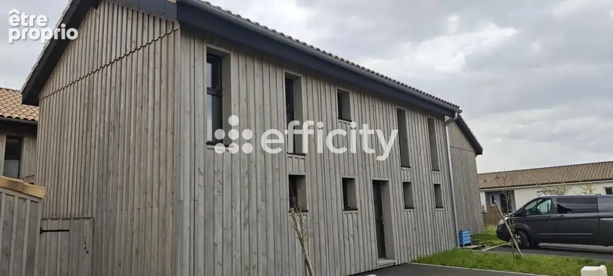 Maison 110 m² à Toulenne  - photo 1