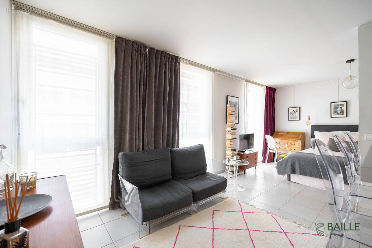 Appartement à MARSEILLE-8E