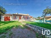 Photo 1 - Maison à CAUMONT-SUR-DURANCE