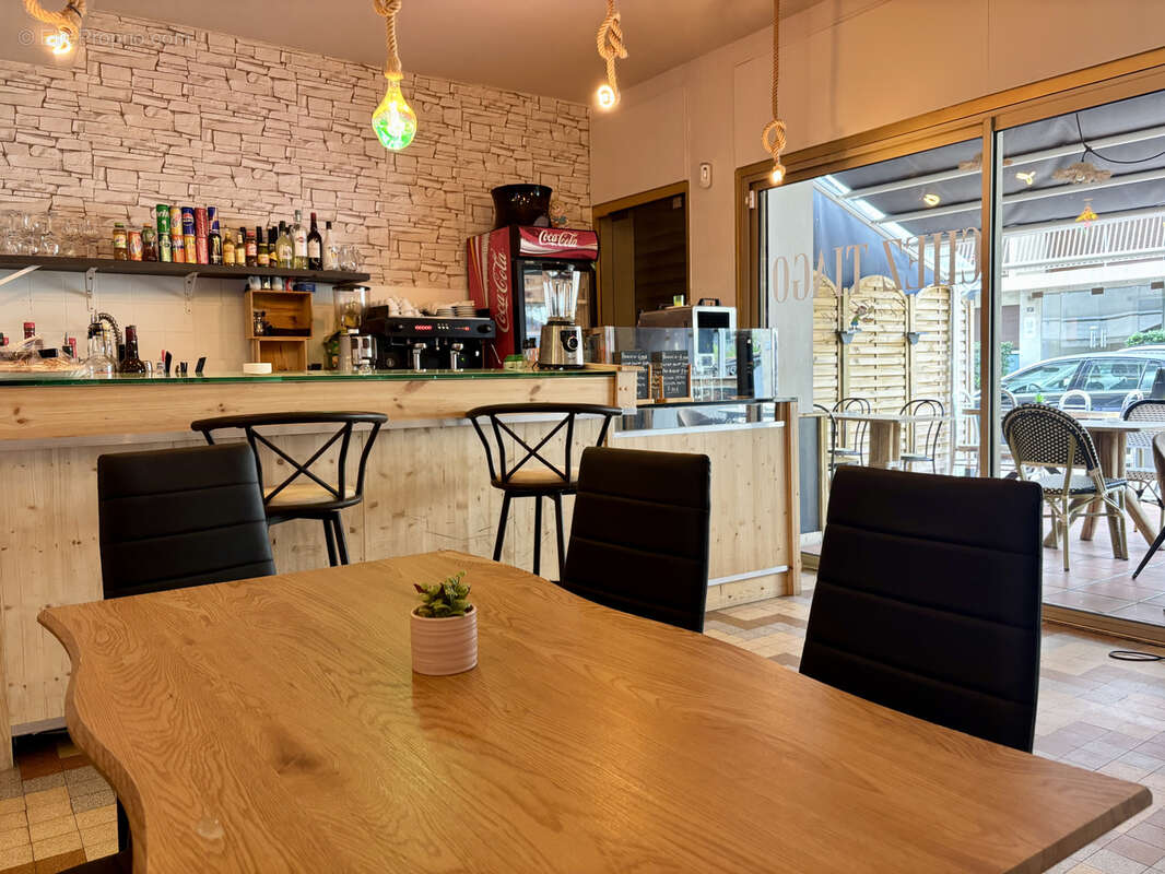 Commerce à ROQUEBRUNE-CAP-MARTIN