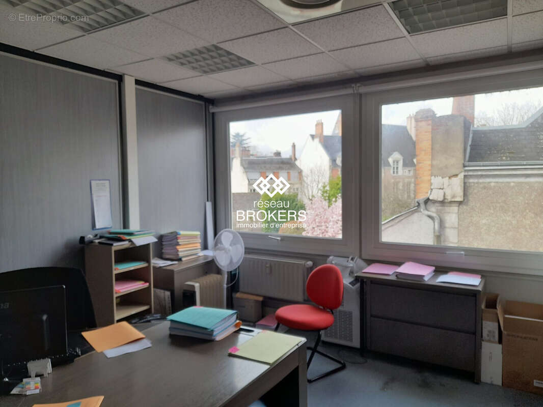 Commerce 422 m² à Orleans  - photo 4