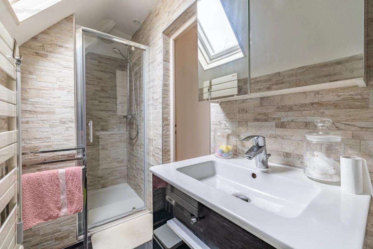 Maison à ORMESSON-SUR-MARNE