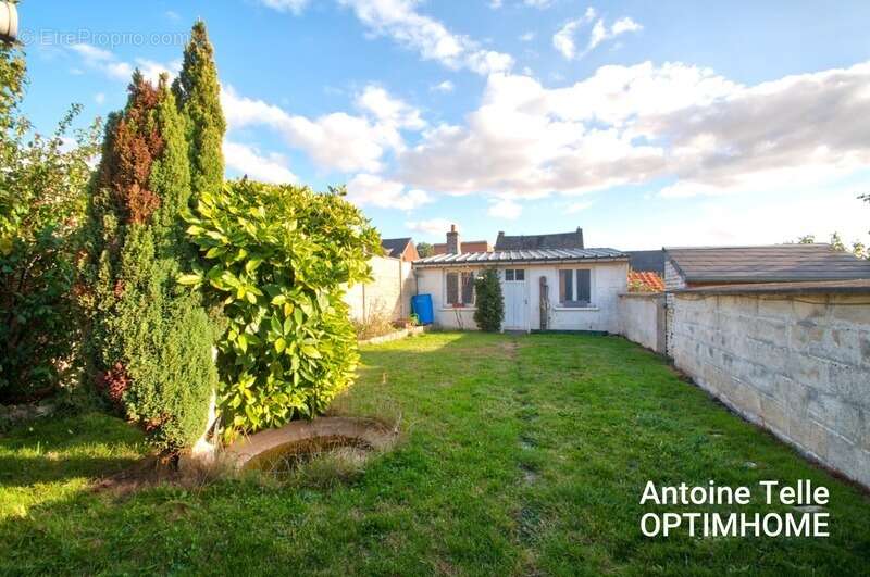 Le Cateau - Maison louée de deux chambres avec jardin - Idéal investisseur - photo 3
