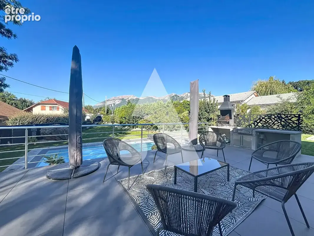 Maison Gap 6 pièce(s) 157.53 m² - terrain de 1223 m² avec piscine ! - photo 3