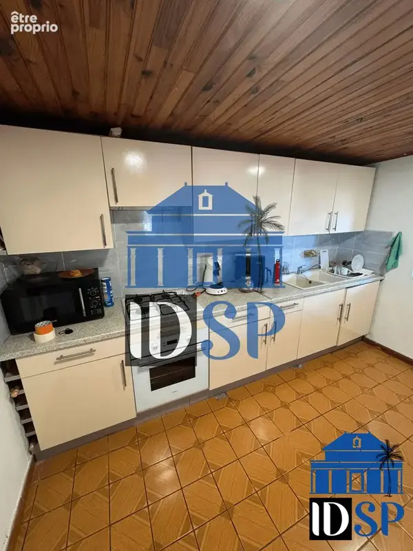 Maison 80 m² à Saint-Paul  - photo 6