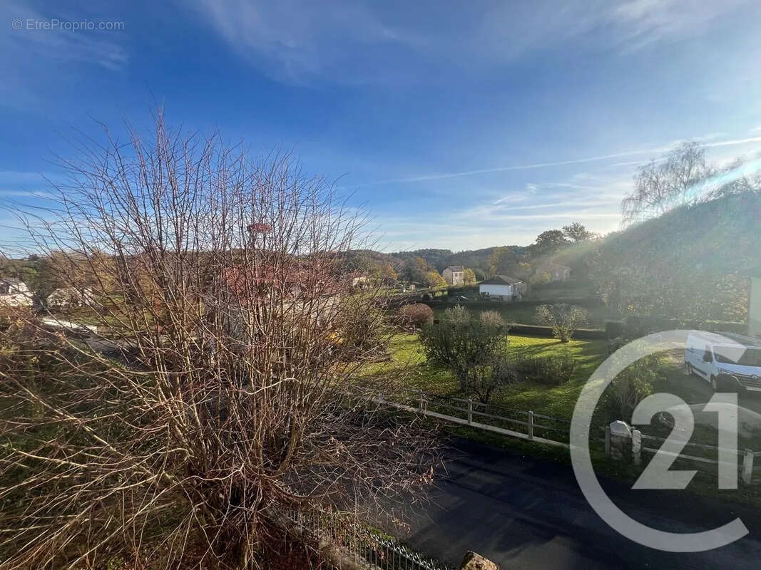 Maison à LACAPELLE-VIESCAMP