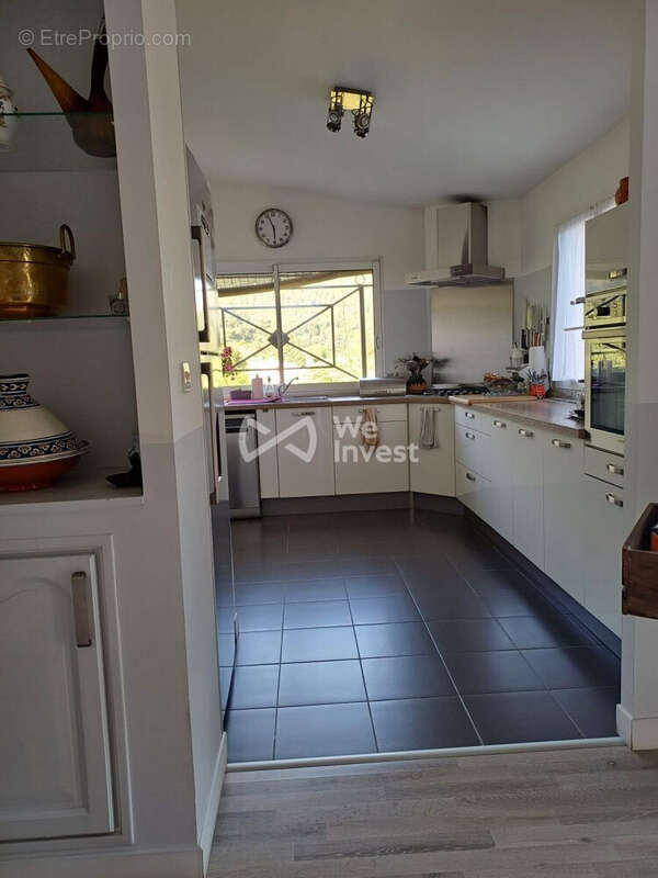 Maison à CUGES-LES-PINS