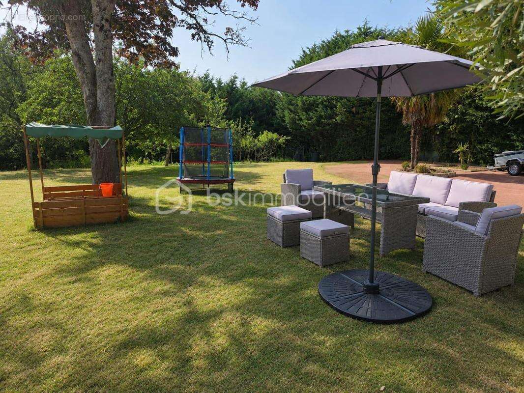 À vendre – Villa rénovée à Saint-Ouen - photo 22