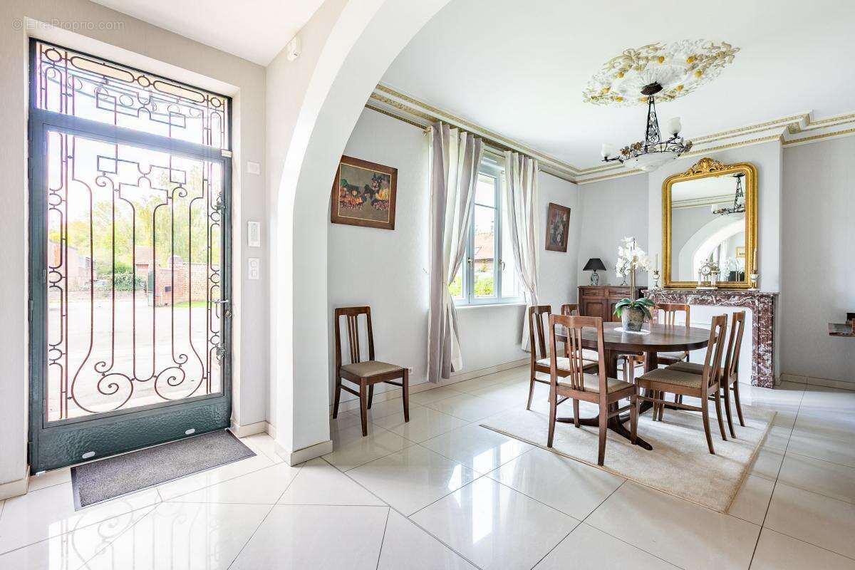 Maison à CONDREN