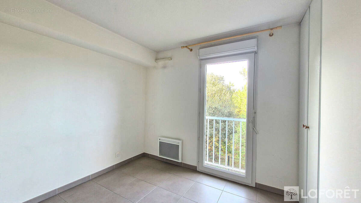 Appartement à PUGET-SUR-ARGENS