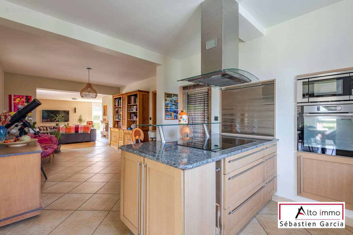 Maison à SOULTZ-SOUS-FORETS