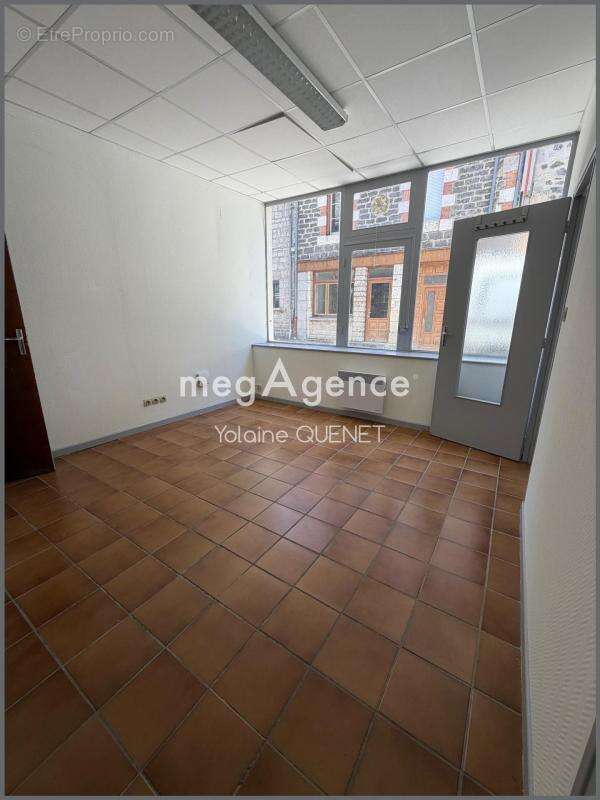 Maison en pierre de 158m2 dont local de 70 «m2 - photo 12