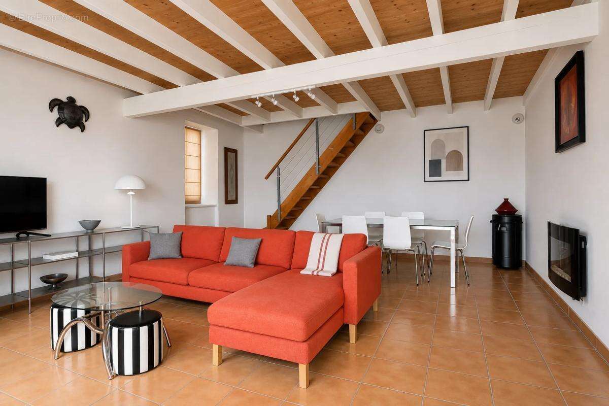 Charmante maison charentaise à Chenac-Saint-Seurin-d'Uzet - photo 2