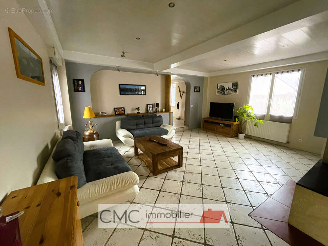 Maison à GASVILLE-OISEME