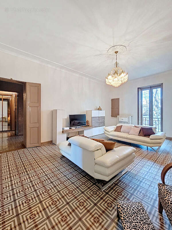 Appartement à NIMES