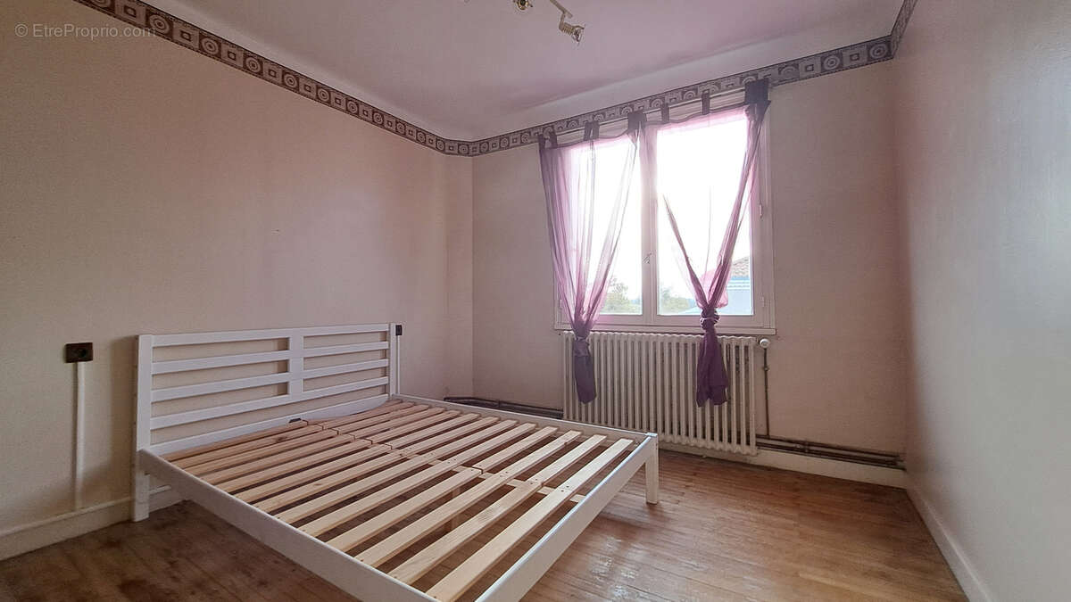 Appartement à SAINT-PARDOUX