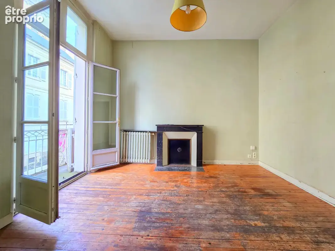 Immeuble à vendre en centre ville d'ANGERS avec charme et caractère - photo 2